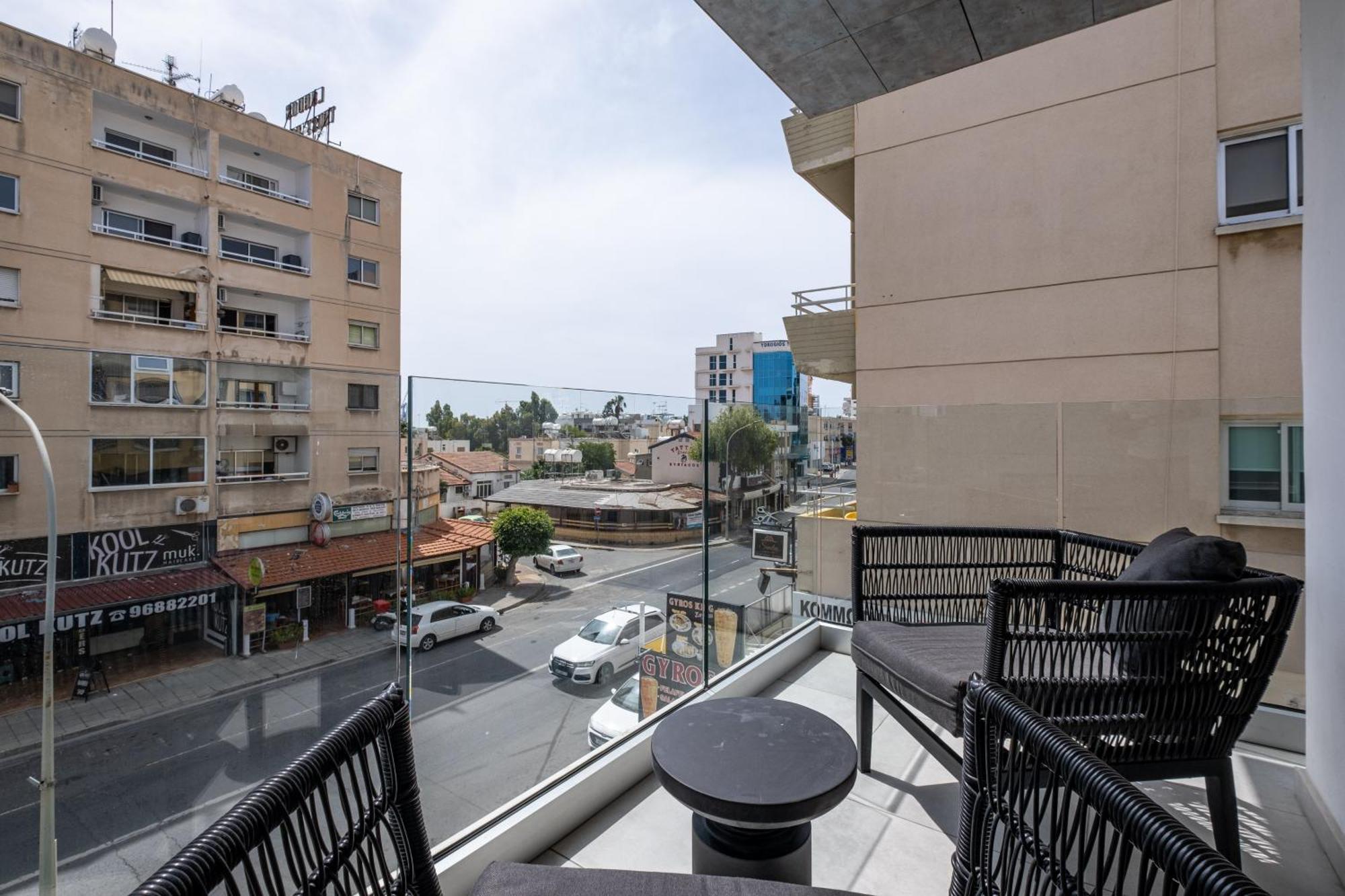 Georgiana Suites Larnaca Dış mekan fotoğraf