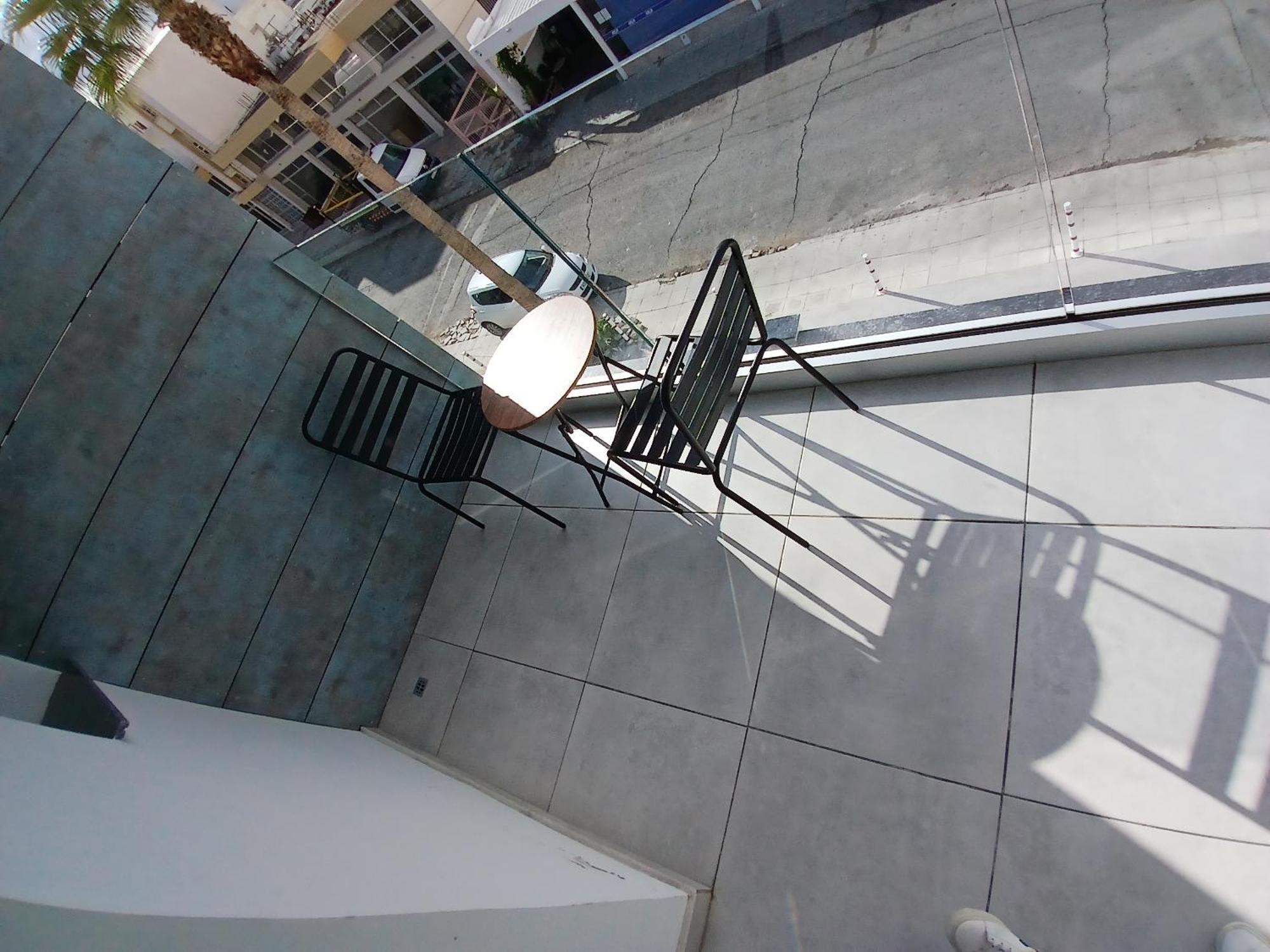 Georgiana Suites Larnaca Oda fotoğraf