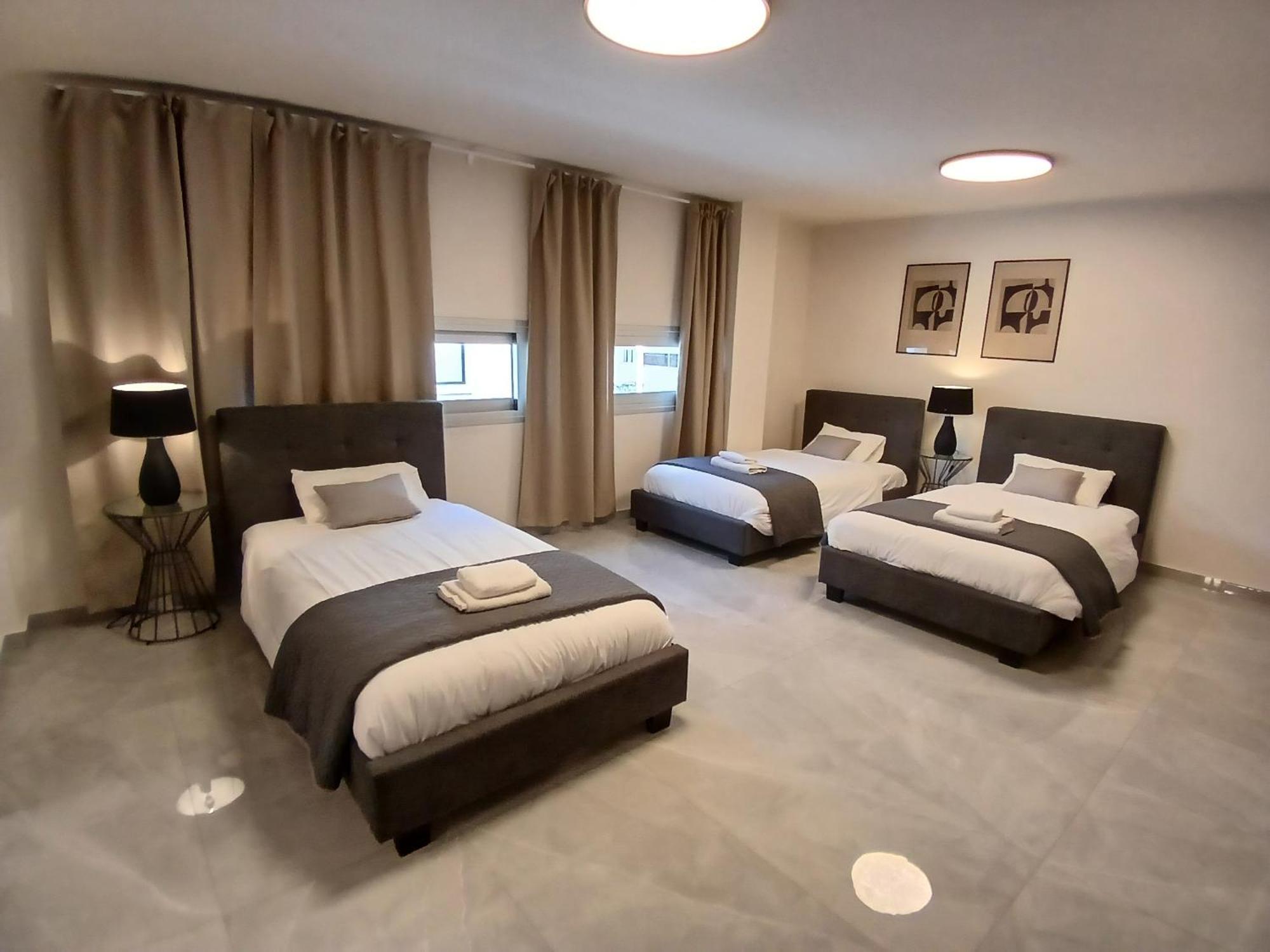 Georgiana Suites Larnaca Dış mekan fotoğraf