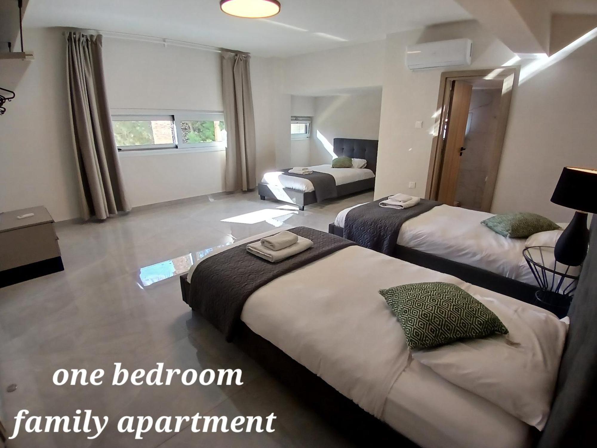 Georgiana Suites Larnaca Dış mekan fotoğraf