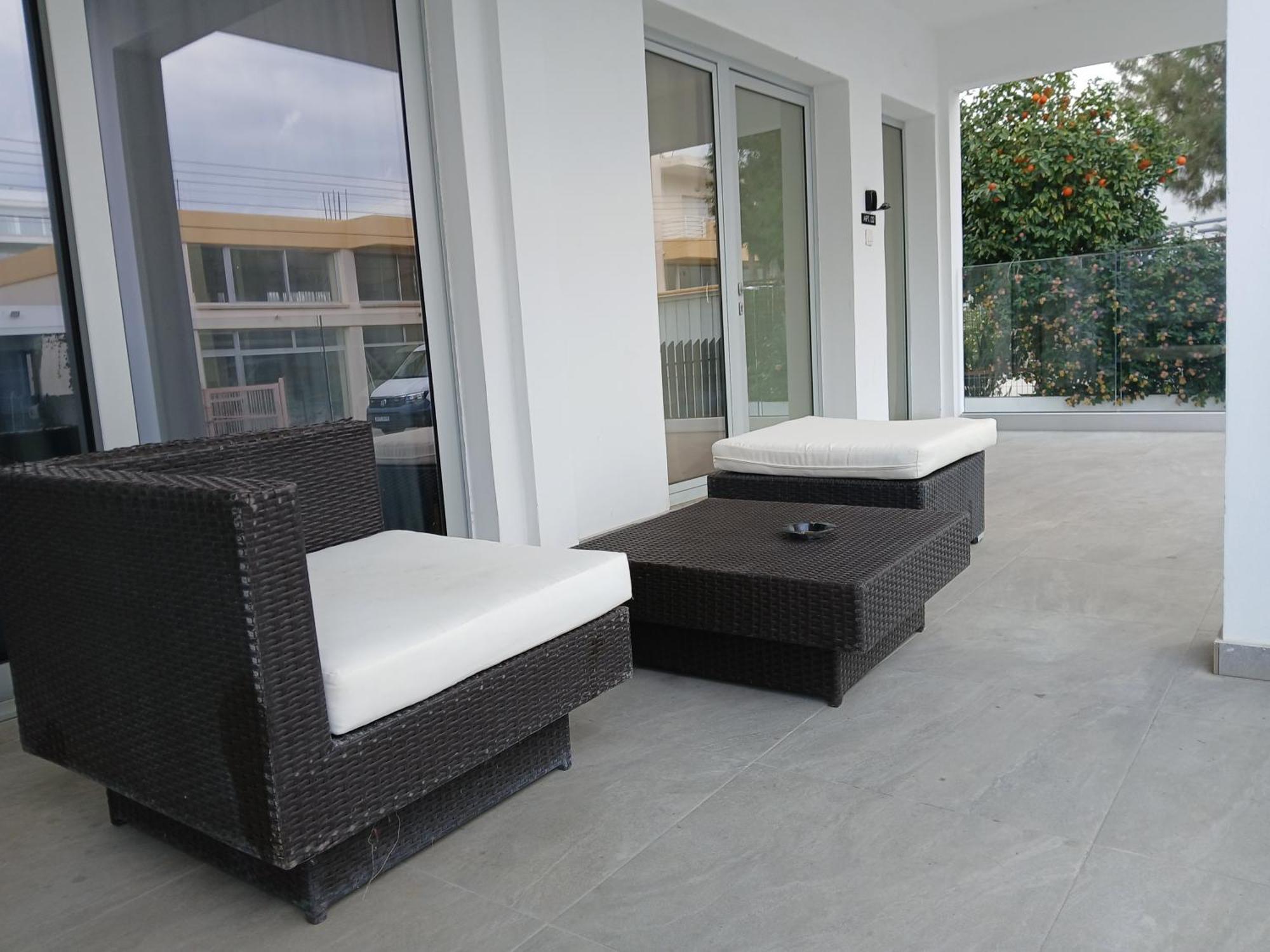 Georgiana Suites Larnaca Oda fotoğraf